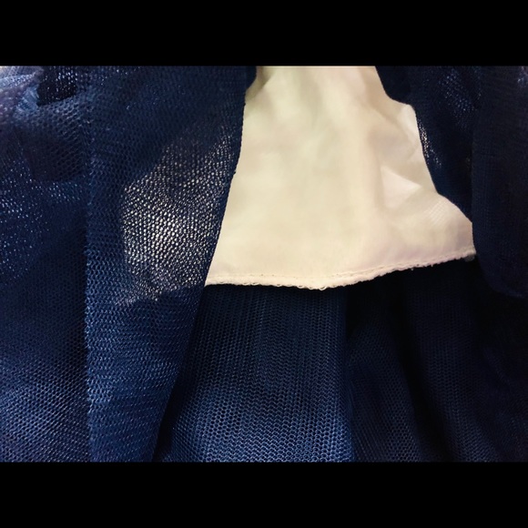 Girls Dresses - Picture 3 of 4